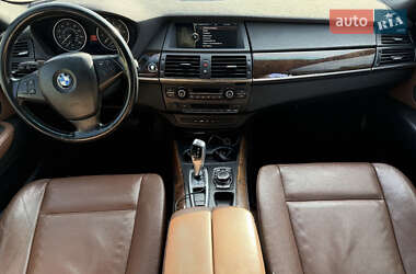 Внедорожник / Кроссовер BMW X5 2012 в 