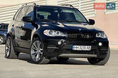 Внедорожник / Кроссовер BMW X5 2011 в 