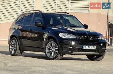 Внедорожник / Кроссовер BMW X5 2011 в 