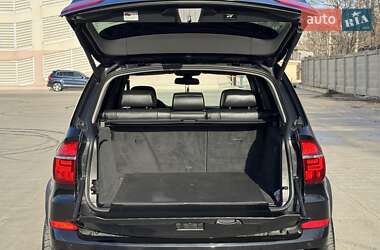 Внедорожник / Кроссовер BMW X5 2011 в 