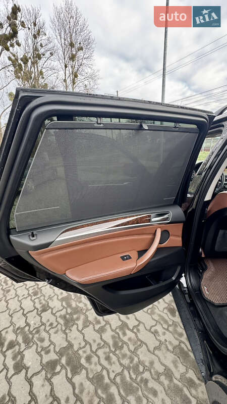 Внедорожник / Кроссовер BMW X5 2012 в Львове