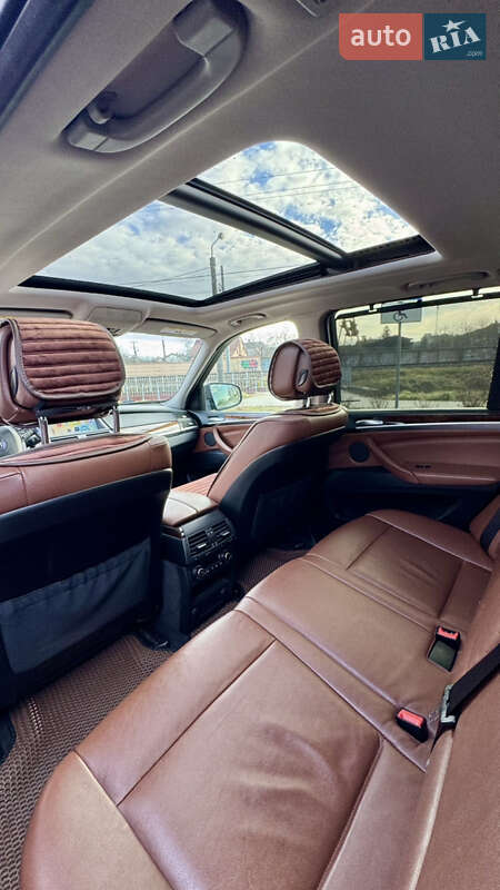 Внедорожник / Кроссовер BMW X5 2012 в Львове