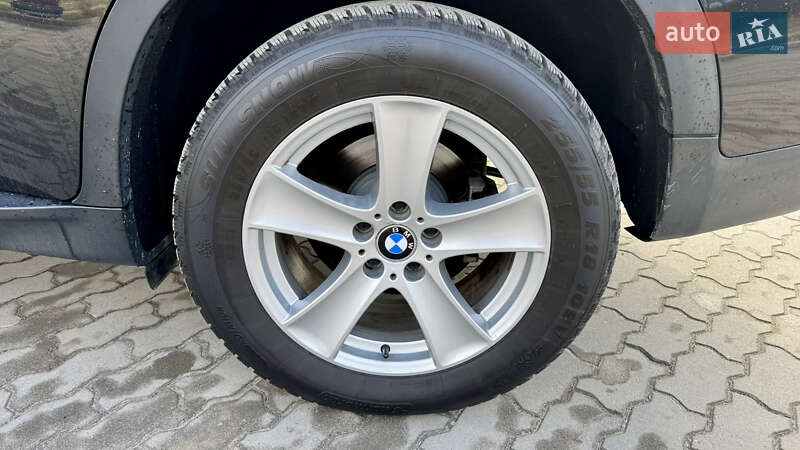 Внедорожник / Кроссовер BMW X5 2012 в Львове