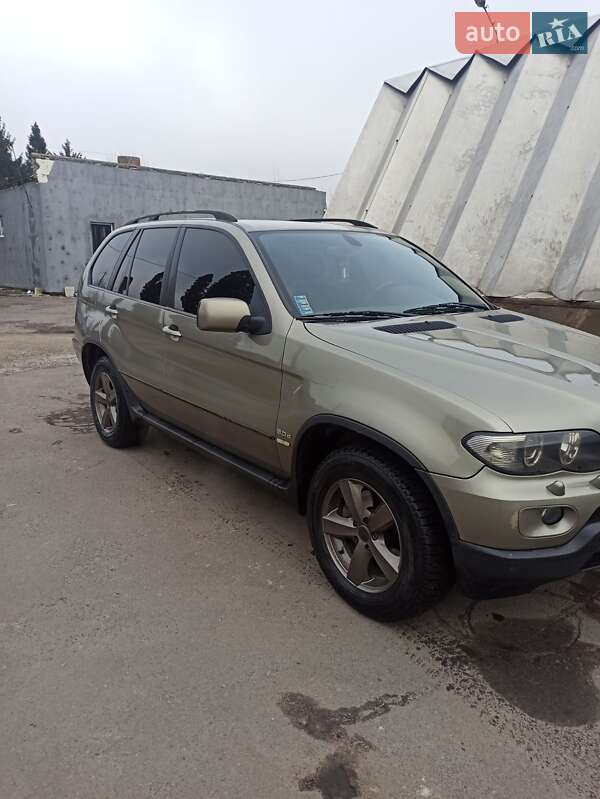 Внедорожник / Кроссовер BMW X5 2005 в Ровно