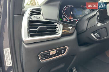 Внедорожник / Кроссовер BMW X5 2019 в 