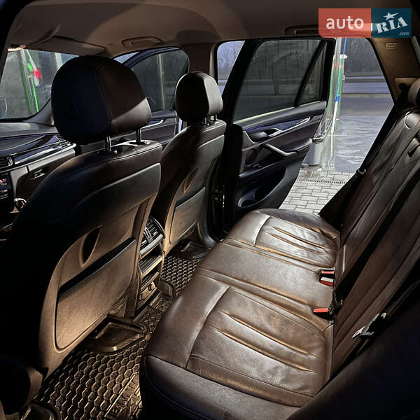 Позашляховик / Кросовер BMW X5 2016 в Дніпрі