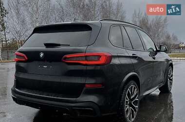 Позашляховик / Кросовер BMW X5 2018 в 