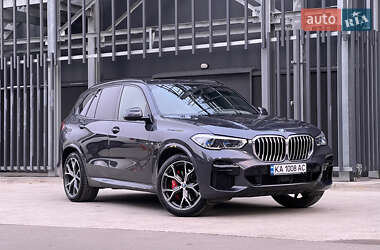 Внедорожник / Кроссовер BMW X5 2022 в Киеве