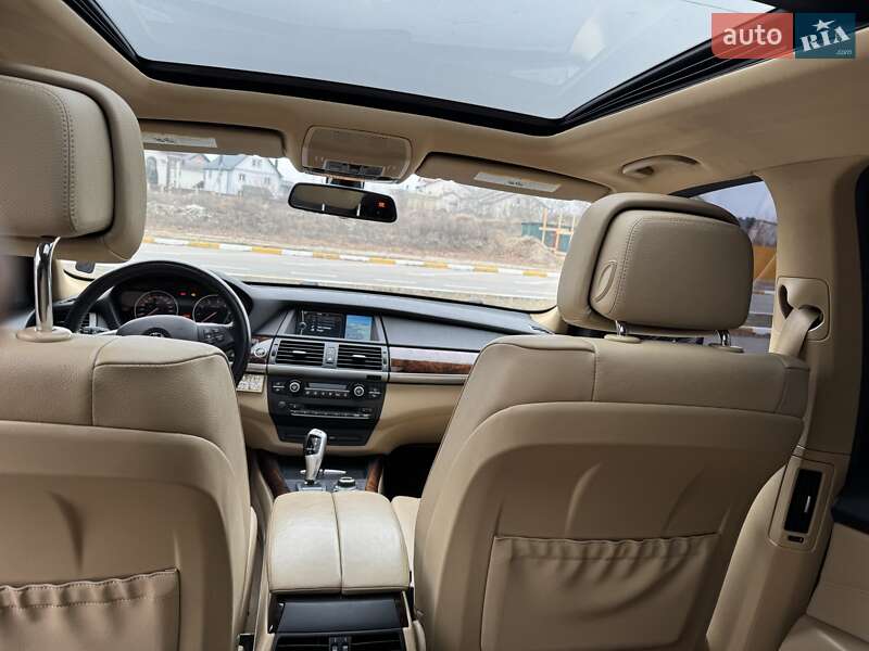 Позашляховик / Кросовер BMW X5 2013 в Петропавлівській Борщагівці