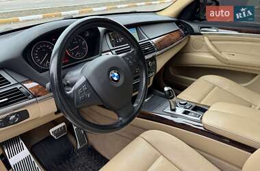 Позашляховик / Кросовер BMW X5 2013 в 