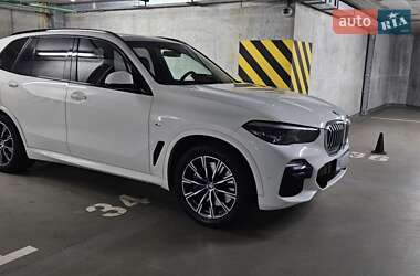 Внедорожник / Кроссовер BMW X5 2019 в Киеве