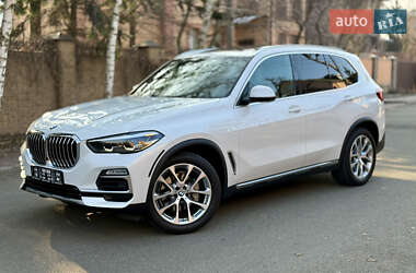 Внедорожник / Кроссовер BMW X5 2021 в Киеве