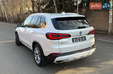 Внедорожник / Кроссовер BMW X5 2021 в Киеве