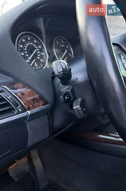 Внедорожник / Кроссовер BMW X5 2011 в 