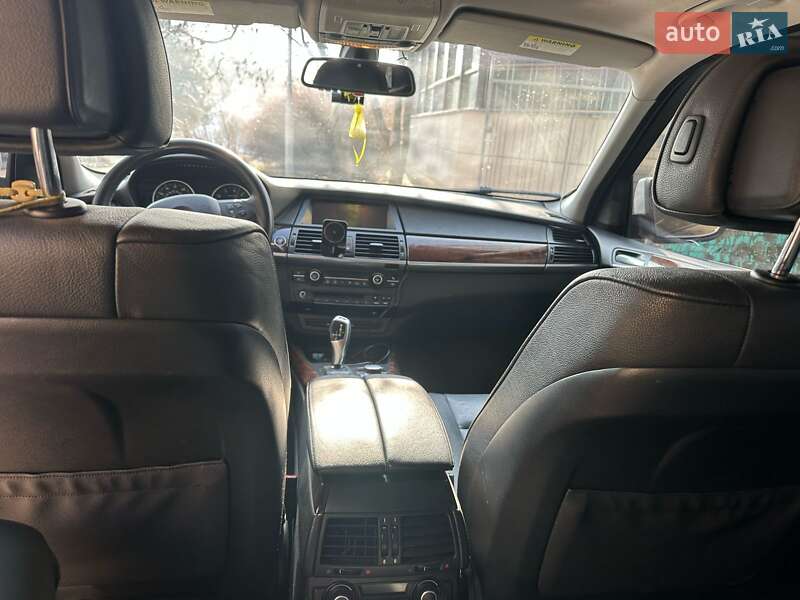 Внедорожник / Кроссовер BMW X5 2008 в Киеве