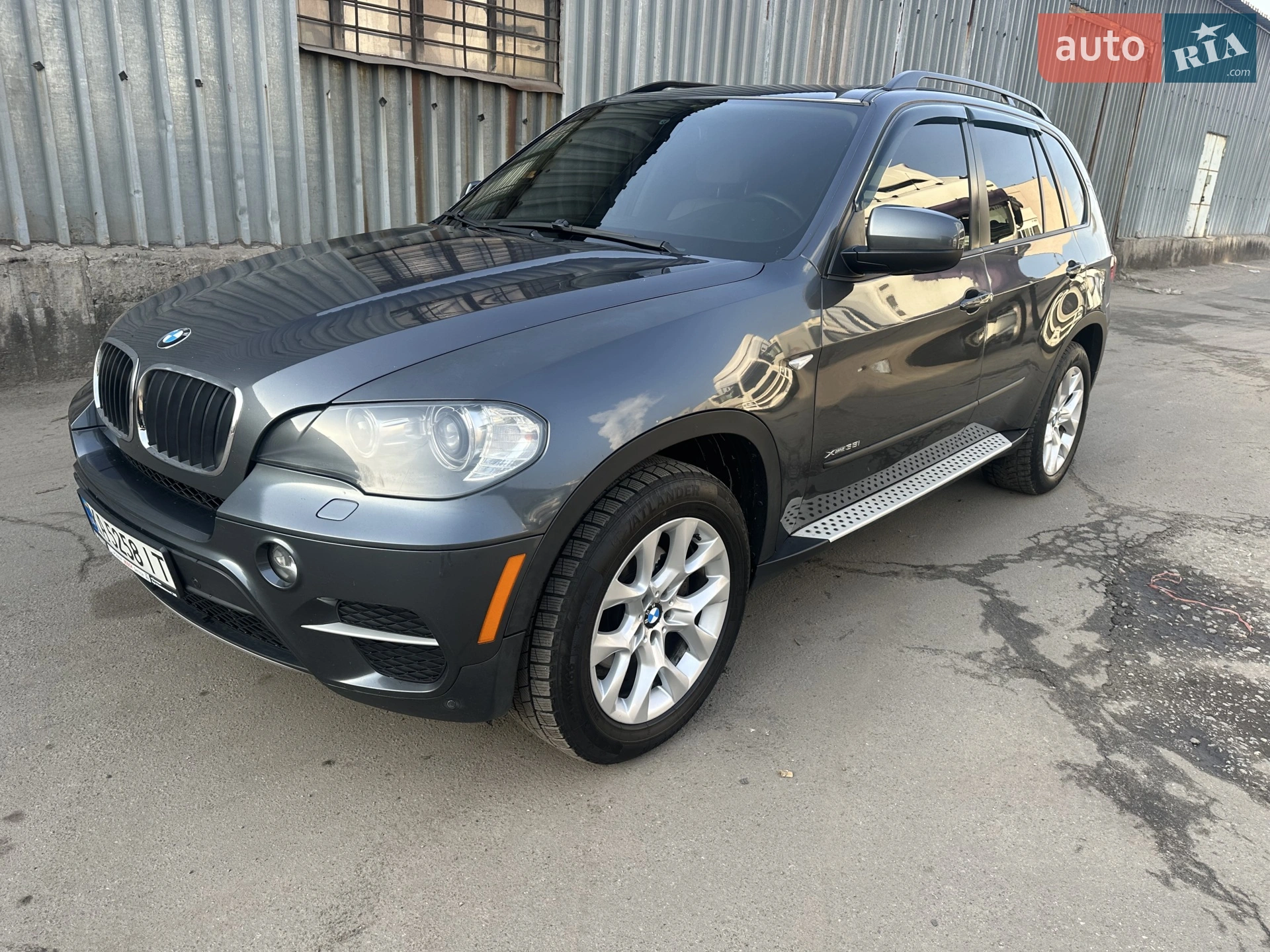 2010 BMW X5 - мініатюра 18
