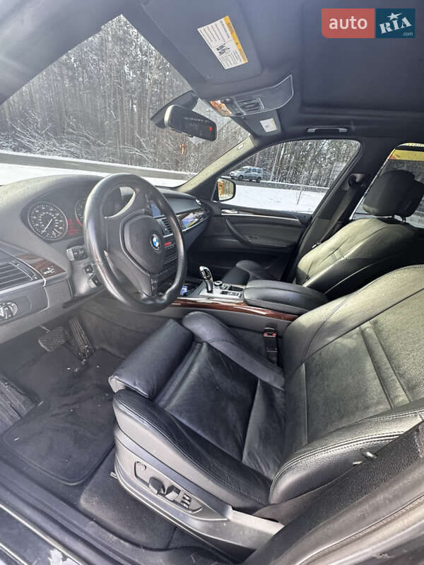 Внедорожник / Кроссовер BMW X5 2012 в Киеве
