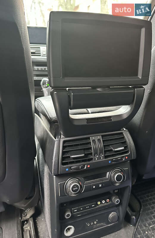Внедорожник / Кроссовер BMW X5 2010 в Александрие