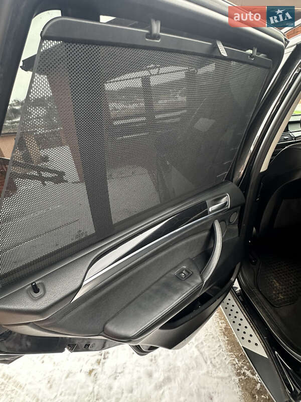 Внедорожник / Кроссовер BMW X5 2010 в Александрие