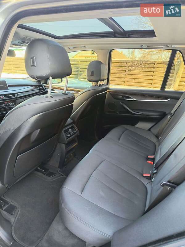 Позашляховик / Кросовер BMW X5 2014 в Києві