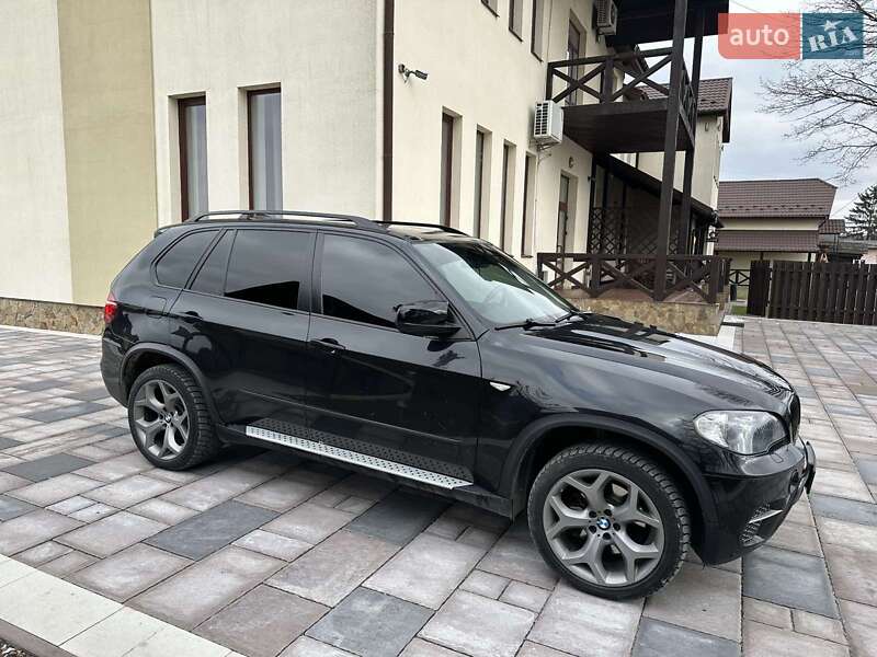 Позашляховик / Кросовер BMW X5 2010 в Львові