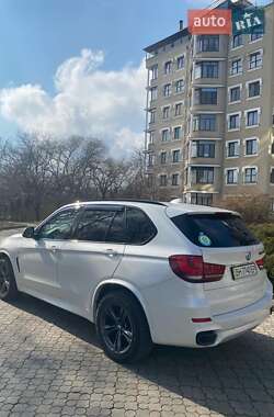 Внедорожник / Кроссовер BMW X5 2014 в 