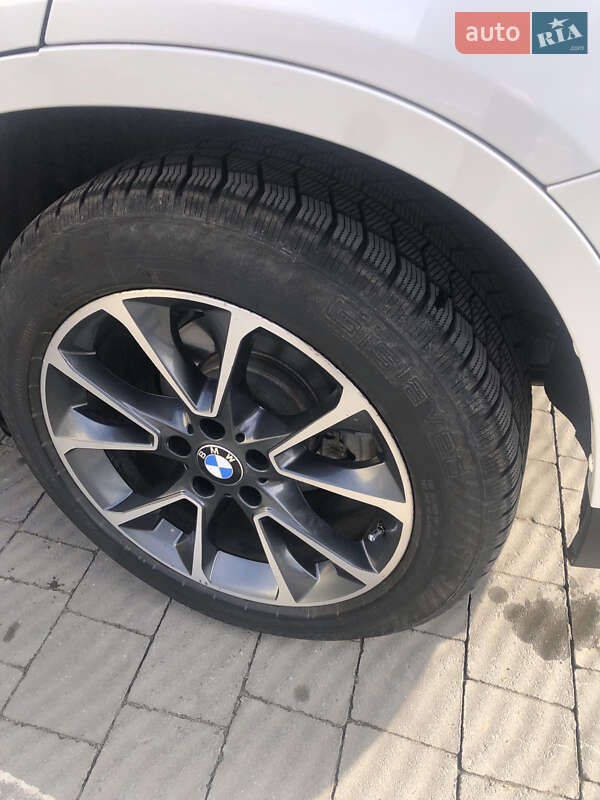 Внедорожник / Кроссовер BMW X5 2017 в Львове