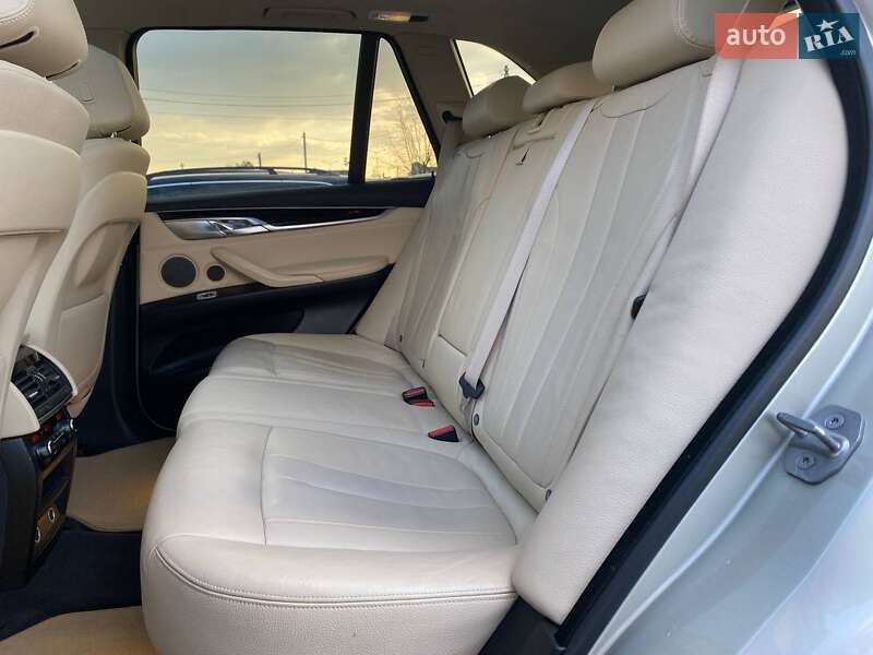 Внедорожник / Кроссовер BMW X5 2015 в Львове