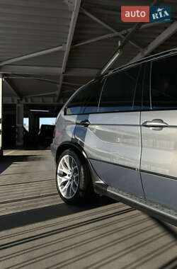 Внедорожник / Кроссовер BMW X5 2003 в 
