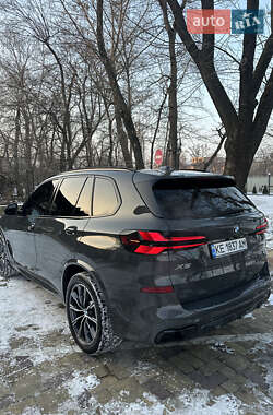 Внедорожник / Кроссовер BMW X5 2023 в 