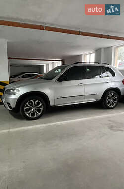 Внедорожник / Кроссовер BMW X5 2013 в Александрие