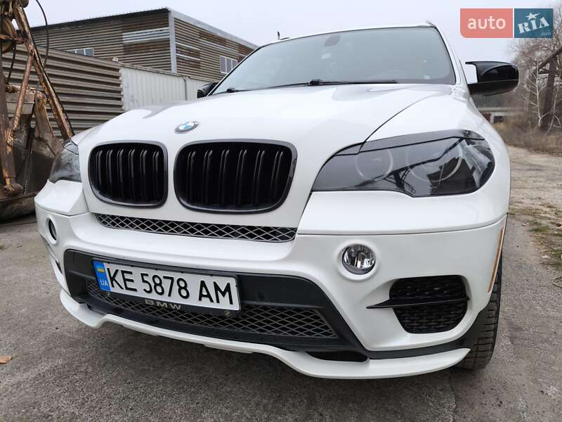 Внедорожник / Кроссовер BMW X5 2013 в 