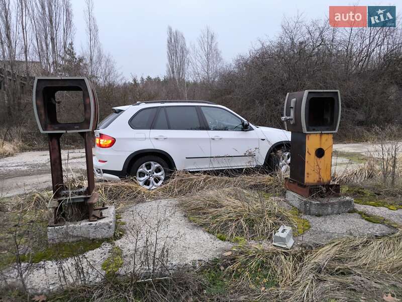 Позашляховик / Кросовер BMW X5 2013 в Дніпрі