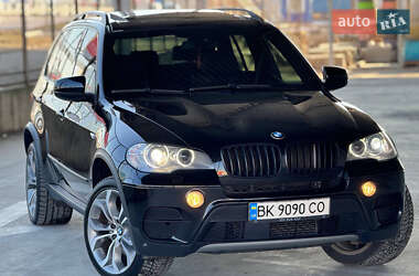 Внедорожник / Кроссовер BMW X5 2010 в Ровно