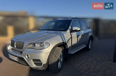 Внедорожник / Кроссовер BMW X5 2011 в 