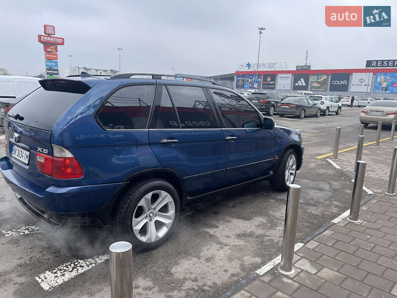 Внедорожник / Кроссовер BMW X5 2001 в Ровно