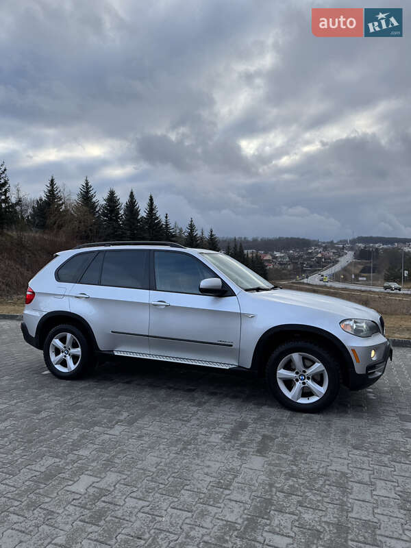 Внедорожник / Кроссовер BMW X5 2010 в Тернополе