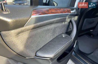 Позашляховик / Кросовер BMW X5 2011 в 