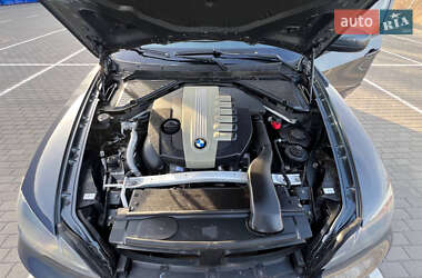 Позашляховик / Кросовер BMW X5 2011 в 
