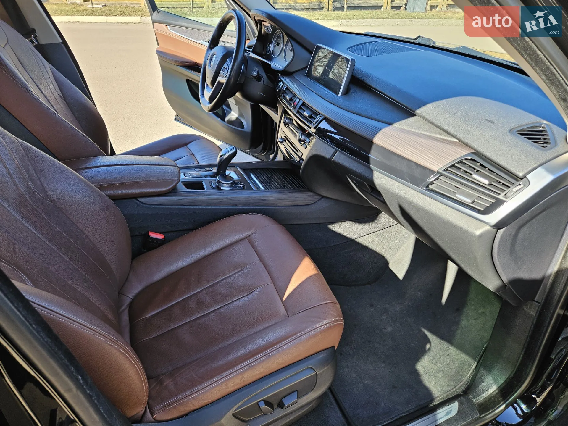 2017 BMW X5 - мініатюра 15