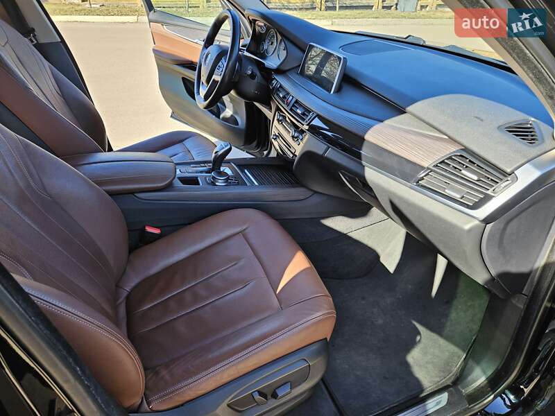Позашляховик / Кросовер BMW X5 2017 в Шостці