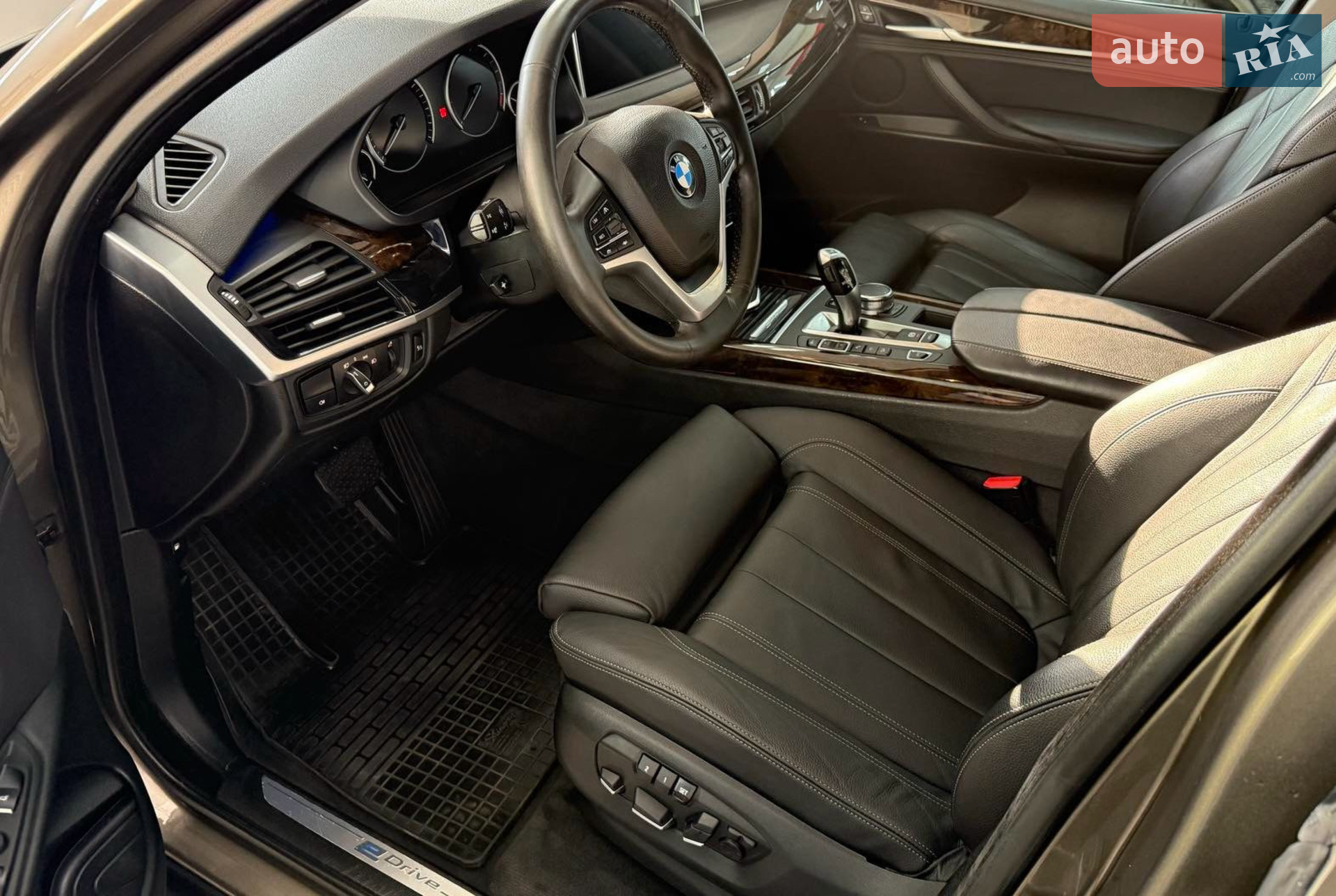 2017 BMW X5 - мініатюра 21