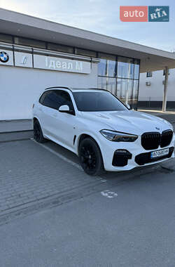 Внедорожник / Кроссовер BMW X5 2019 в Ужгороде
