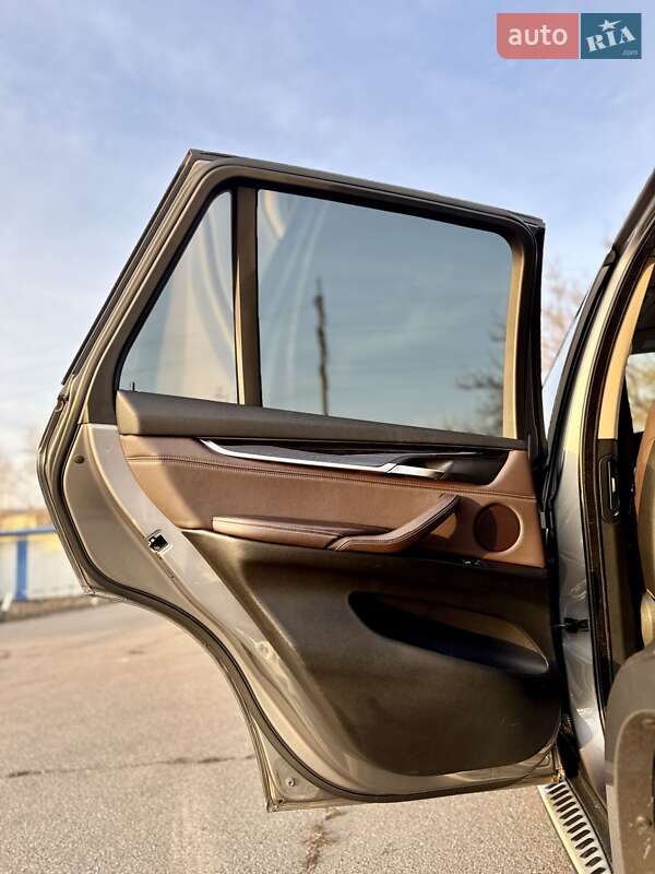 Внедорожник / Кроссовер BMW X5 2014 в Кременчуге