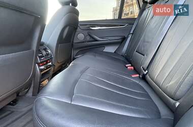 Позашляховик / Кросовер BMW X5 2016 в 