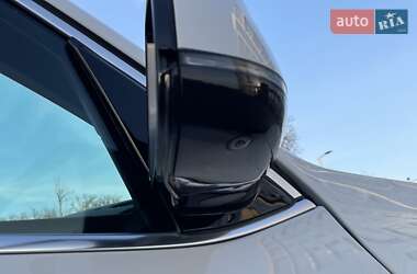 Позашляховик / Кросовер BMW X5 2016 в 