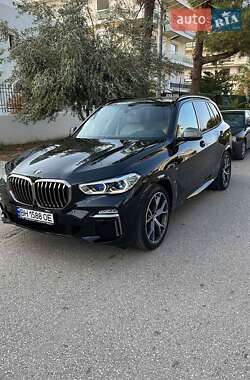 Позашляховик / Кросовер BMW X5 2020 в 