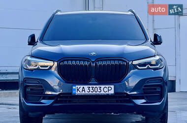 Внедорожник / Кроссовер BMW X5 2022 в Киеве