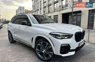 Внедорожник / Кроссовер BMW X5 2018 в 
