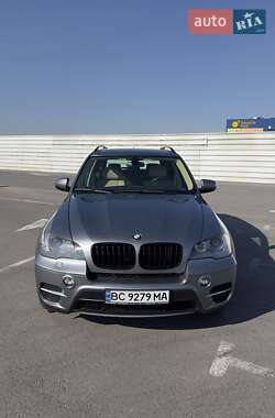 Внедорожник / Кроссовер BMW X5 2010 в 